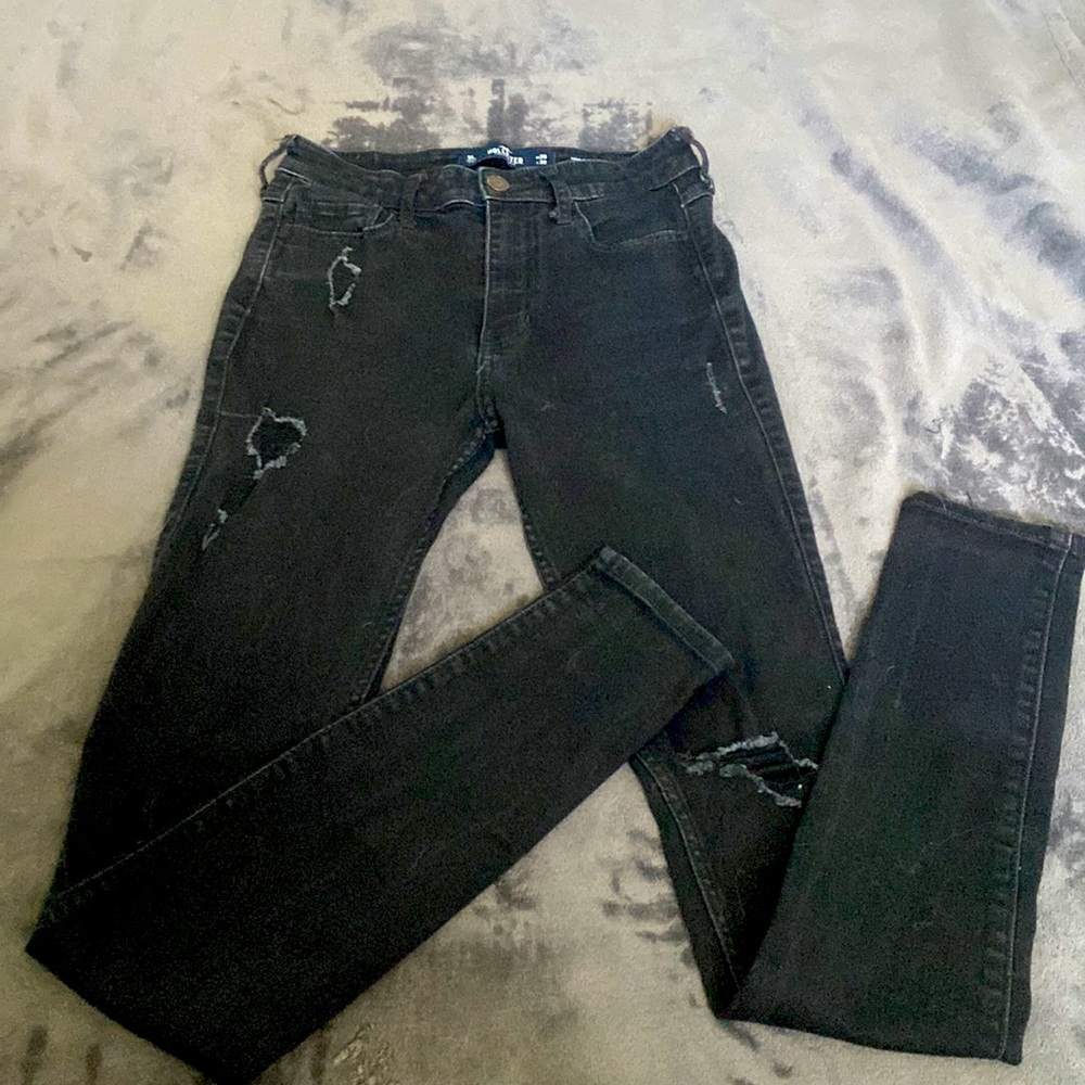 Hollister distressed skinny denim, high-waisted!